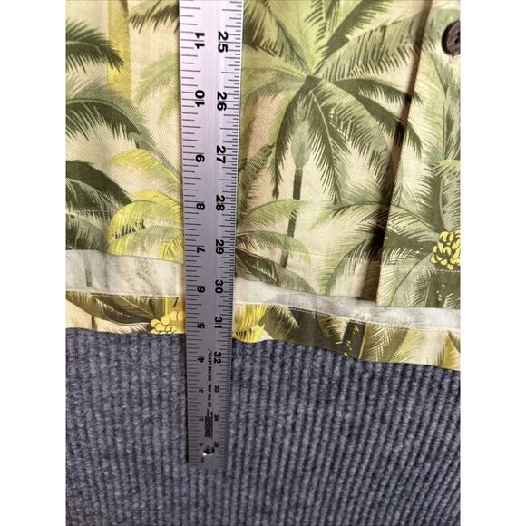 Tommy Bahama Mens Button Up Hawaiian Shirt XL Silk Palm Tree Print Loop Collar - Picture 8 of 8